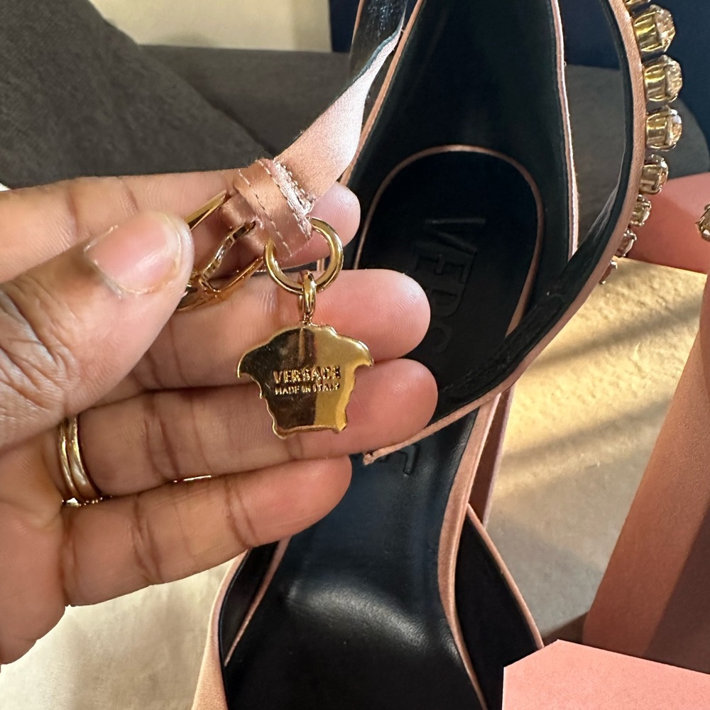 Versace platform heels - Picture 6 of 6